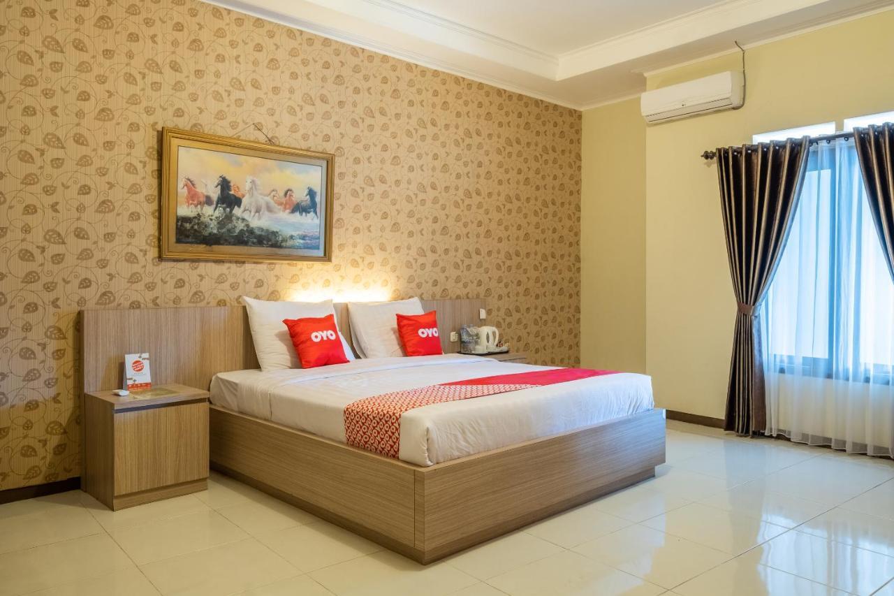 Aleyra Hotel And Villa'S Garut Esterno foto